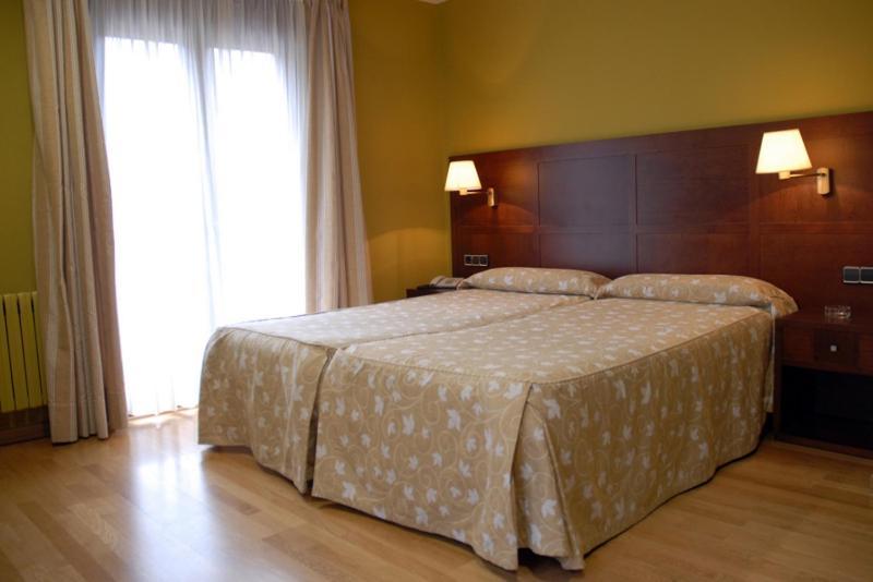 Hotel De Rei Llavorsi ภายนอก รูปภาพ