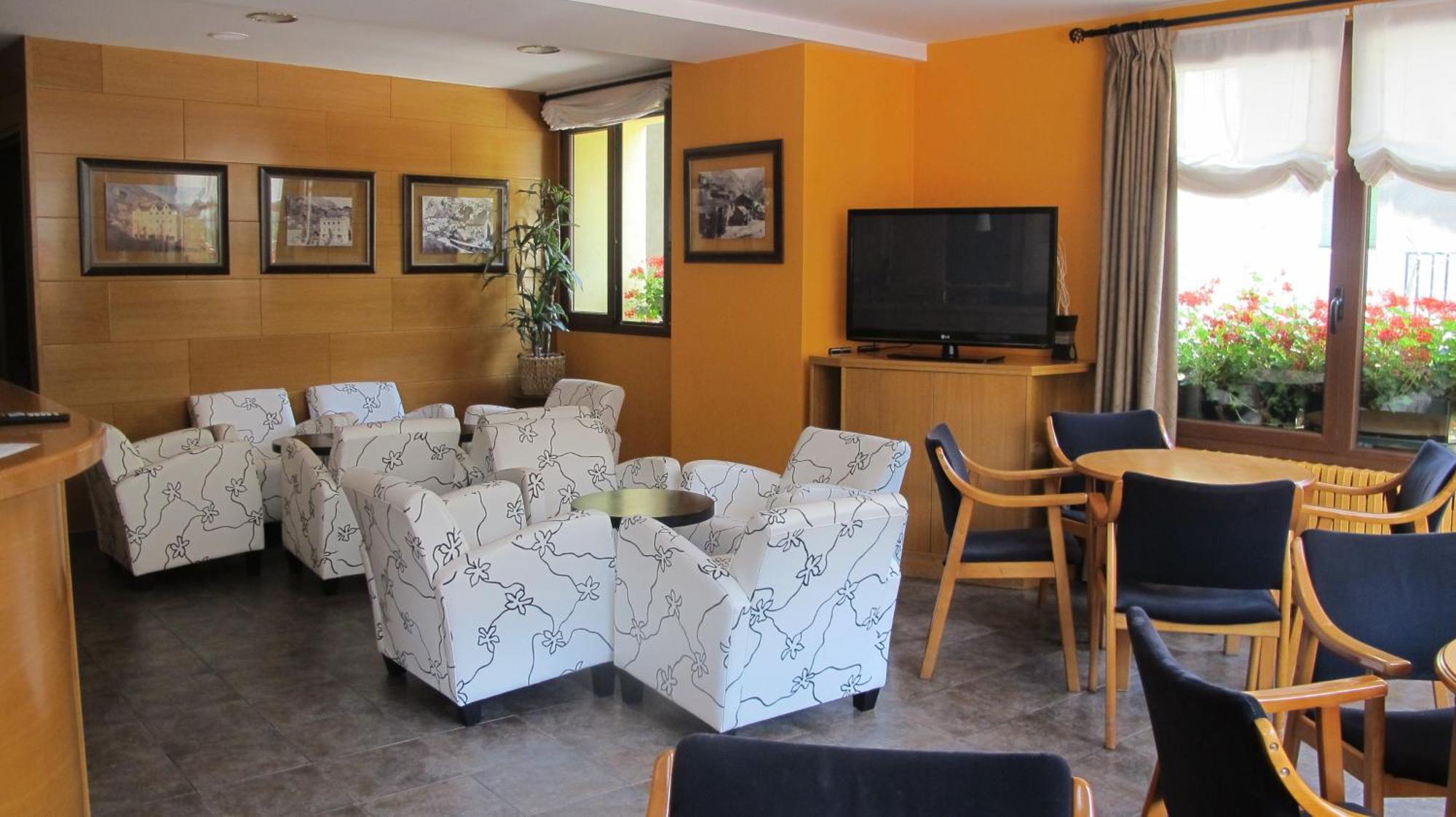 Hotel De Rei Llavorsi ภายนอก รูปภาพ